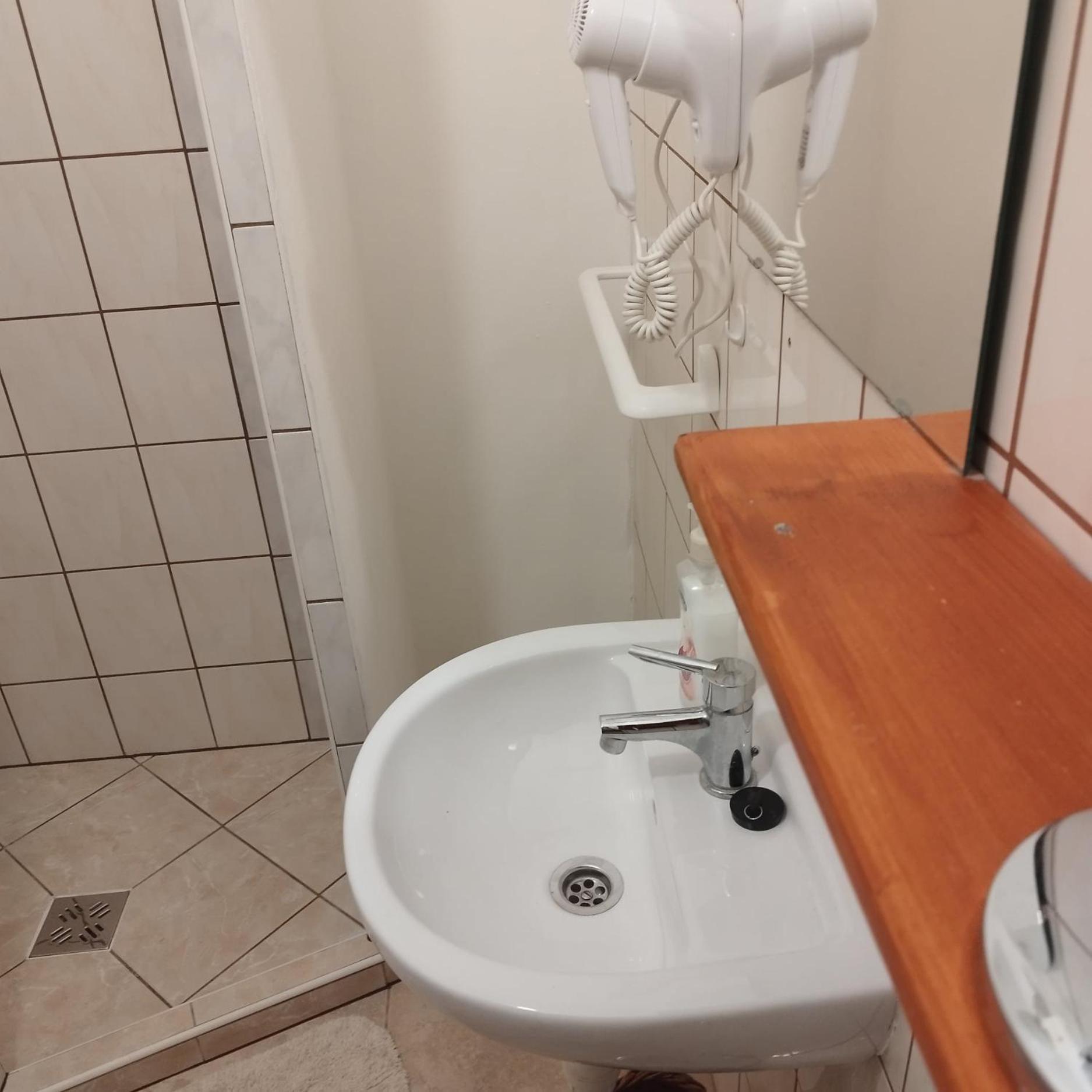 Zempleni Szallashely Fony Zewnętrze zdjęcie